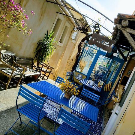 Gite Fa Mille Maison Bleu Robion en Luberon Luaran gambar