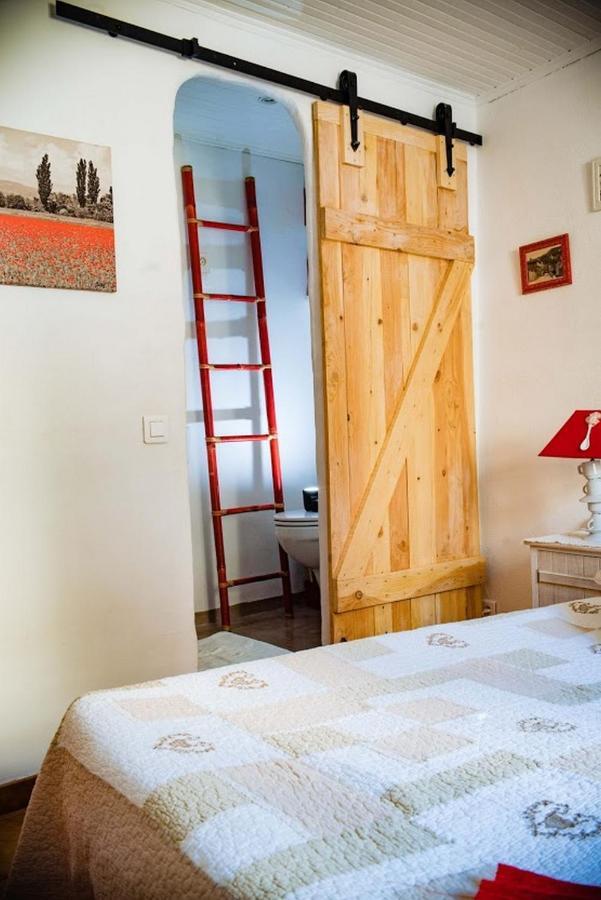 Gite Fa Mille Maison Bleu Robion en Luberon Luaran gambar